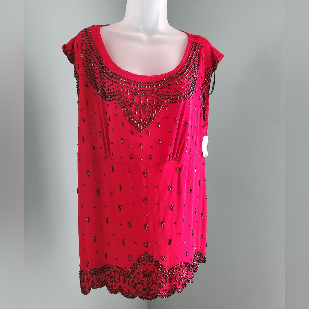 Dressbarn Collections Sz 14 Red Beaded Scoop Neck Cap Sleeve Top